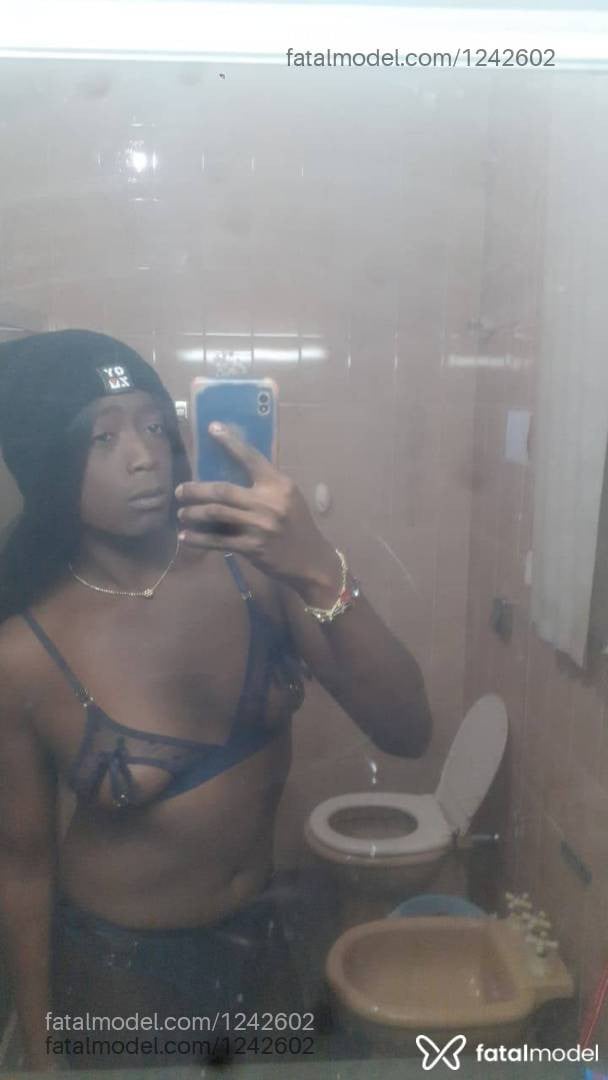Acompanhante mulher trans morena (o) de olhos castanhos em Mogi Guaçu - Duda Silva