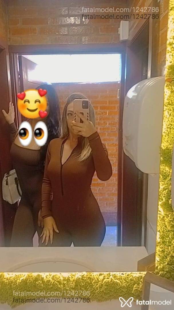 Acompanhante mulher com cabelo castanho de olhos castanhos - Eduarda