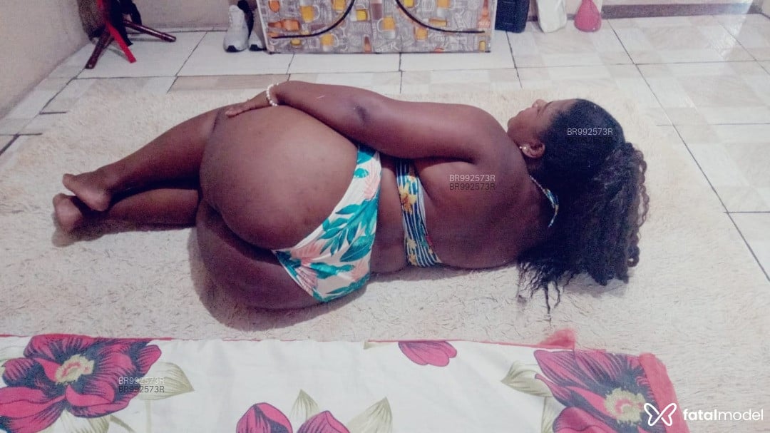 Acompanhante mulher morena (o) de olhos castanhos em Angra dos Reis - Negona