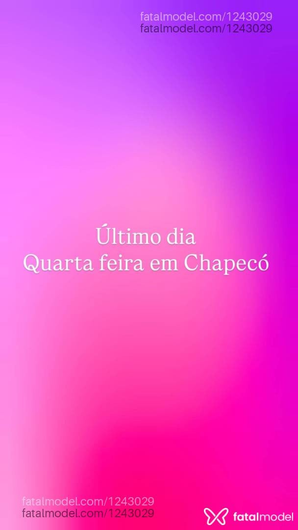 Acompanhante mulher trans com cabelo castanho de olhos castanhos - Brenda Paes