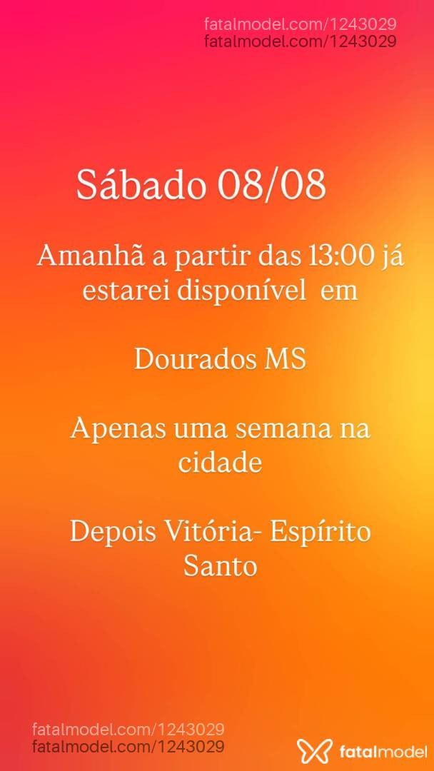 Acompanhante mulher trans com cabelo castanho de olhos castanhos - Brenda Paes