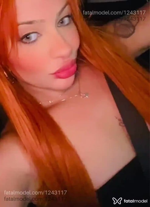 Acompanhante mulher ruiva (o) de olhos verdes em Guarapari Acompanhante mulher ruiva (o) de olhos verdes em Guarapari - Bruna