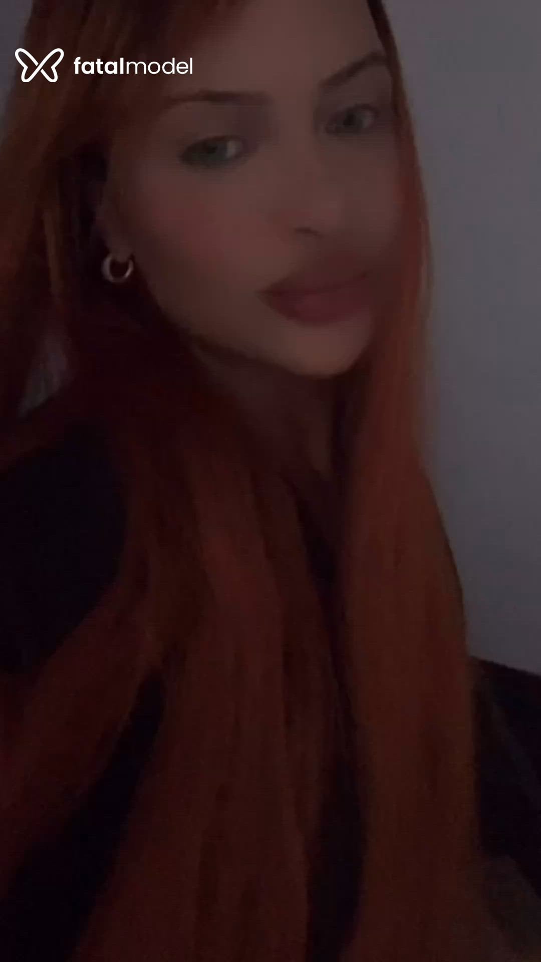 Acompanhante mulher ruiva (o) de olhos verdes - Bruna