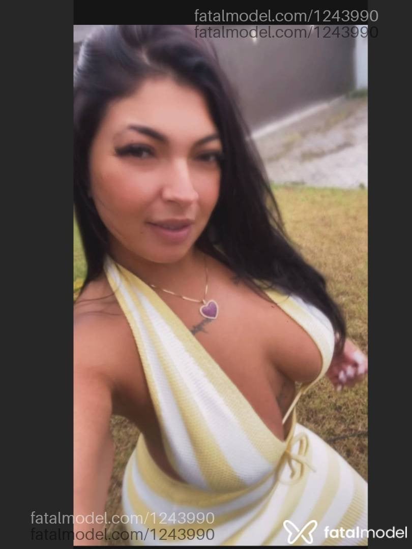 Acompanhante mulher morena (o) de olhos castanhos - Gabriella