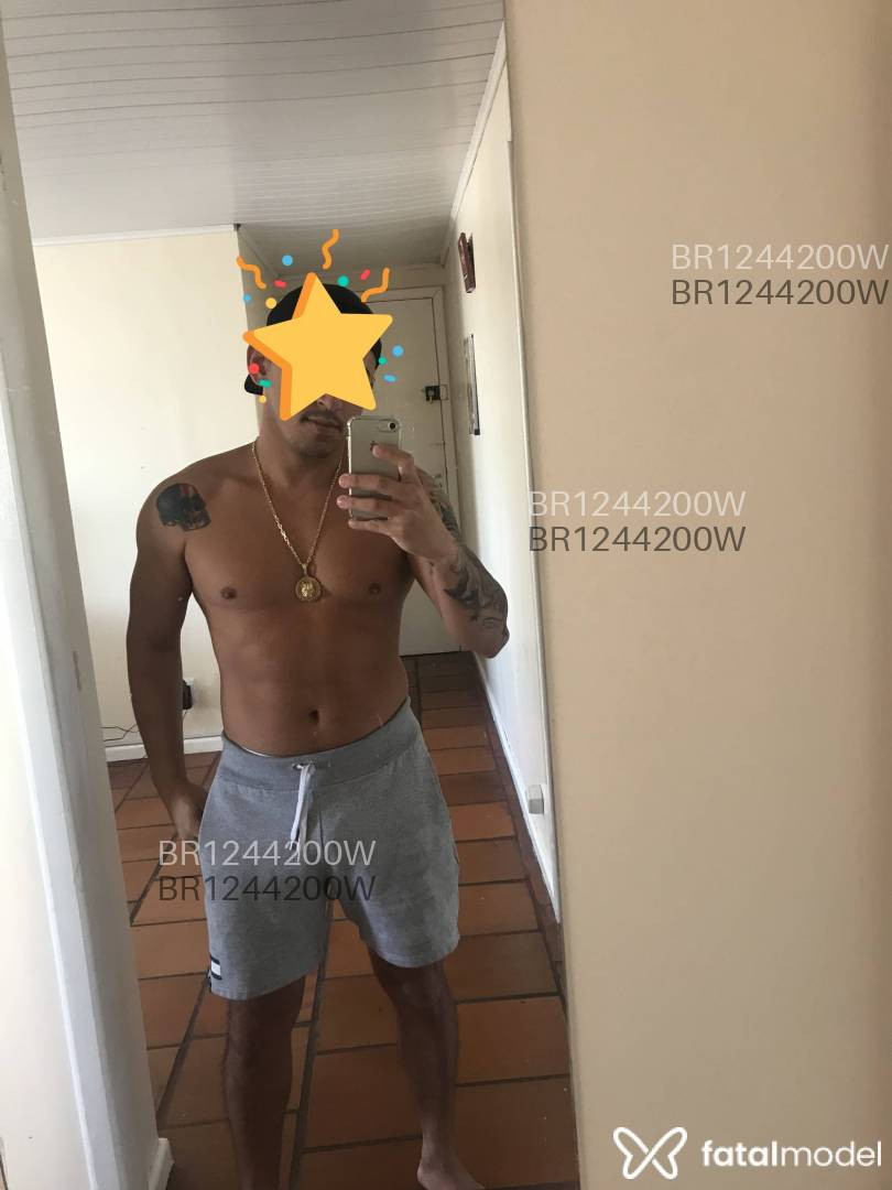 Acompanhante homem morena (o) de olhos castanhos em Maringá - Xander Bueno