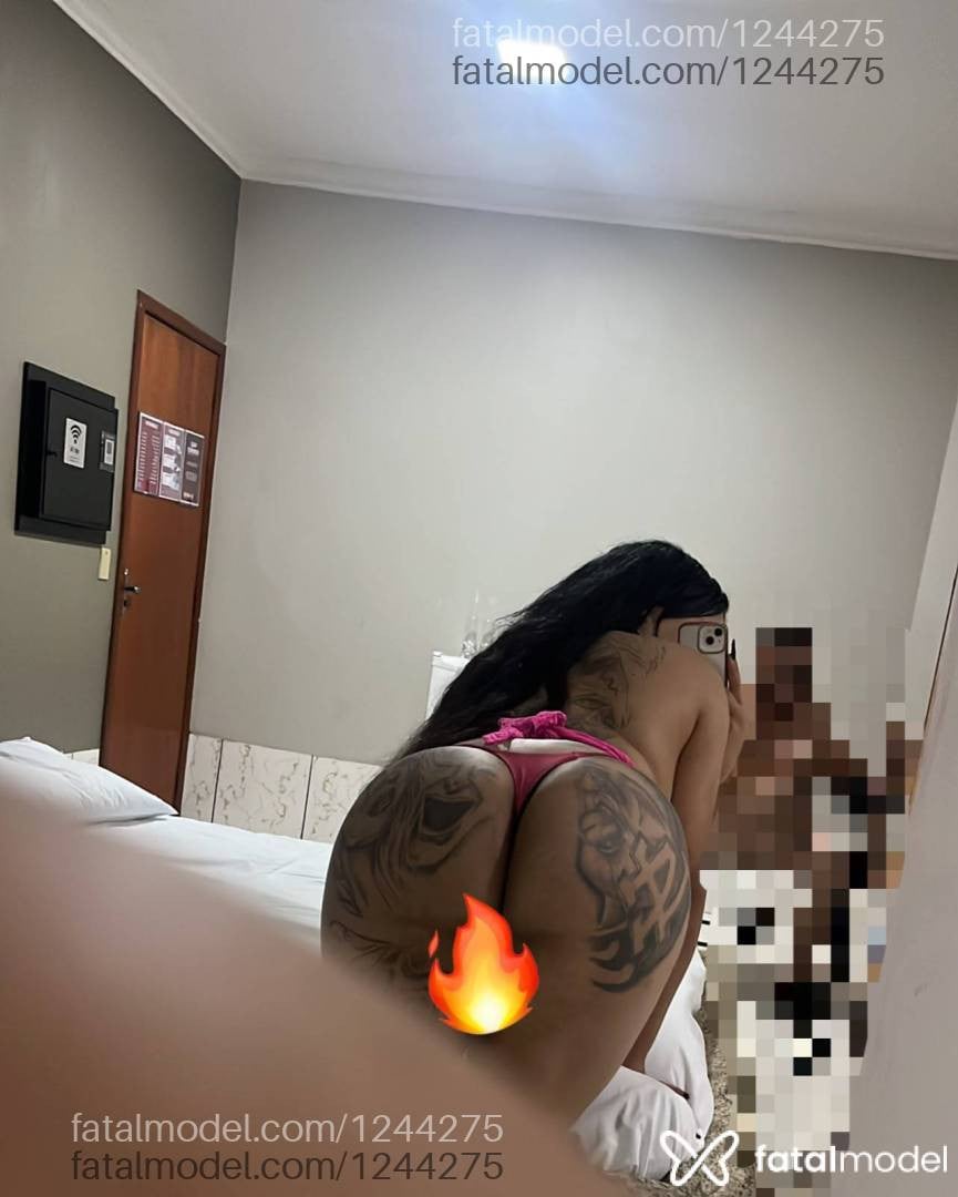 Acompanhante travesti morena (o) de olhos castanhos - Lia Ferraz