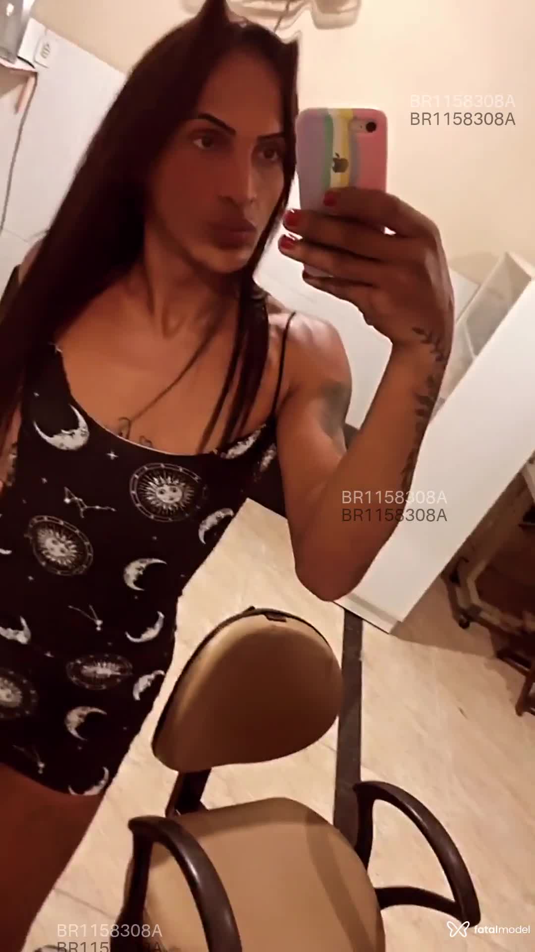 Acompanhante mulher trans morena (o) de olhos castanhos em São Mateus - Yasmim