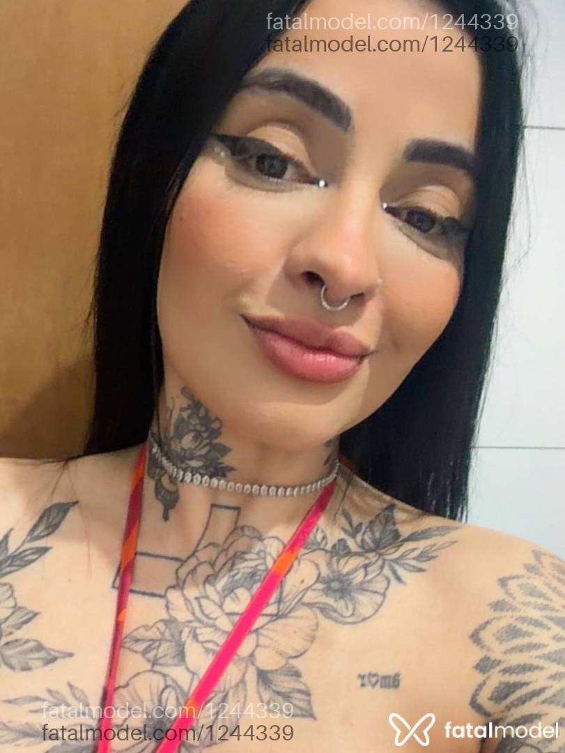 Acompanhante mulher morena (o) de olhos castanhos - Bruna Fernandes
