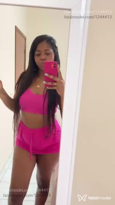 Acompanhante mulher morena (o) de olhos pretos em Catanduva - Ayla Duarte