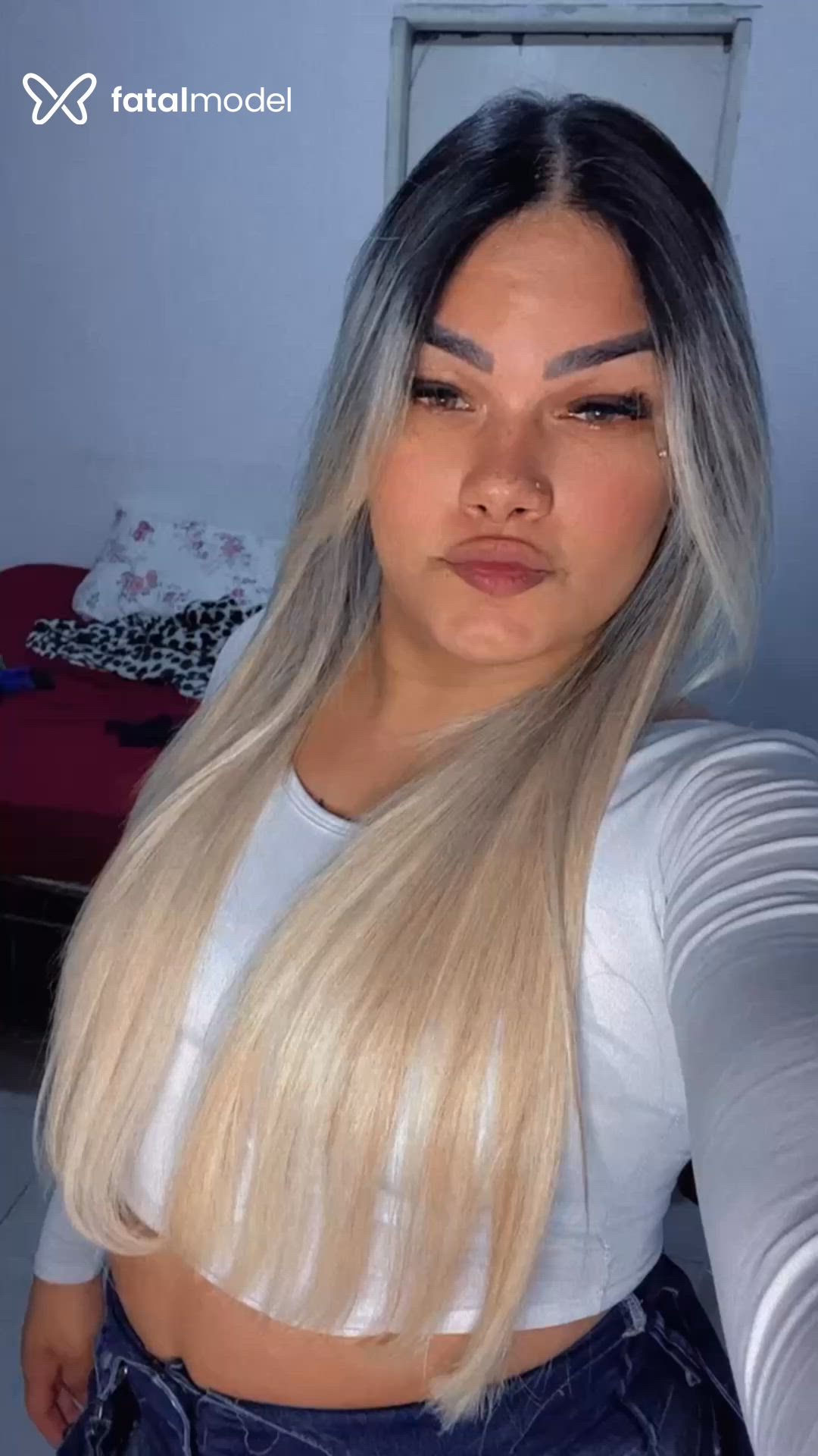 Acompanhante mulher trans loira (o) de olhos castanhos em Lorena Acompanhante mulher trans loira (o) de olhos castanhos em Lorena - Bittencourt