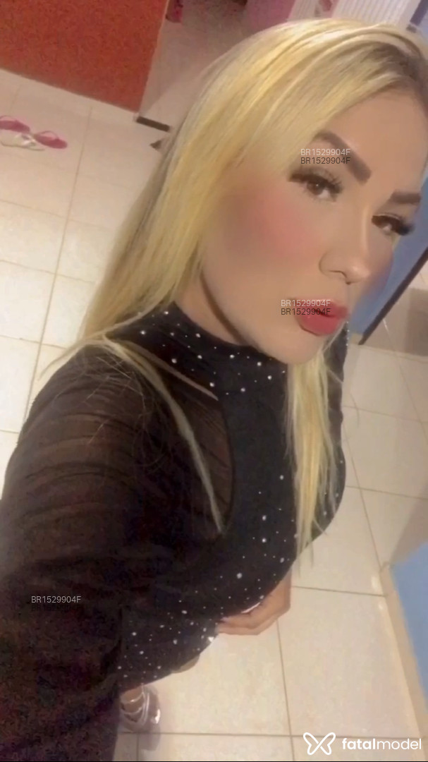 Acompanhante mulher loira (o) de olhos mel em Luís Eduardo Magalhães - Gabizinha