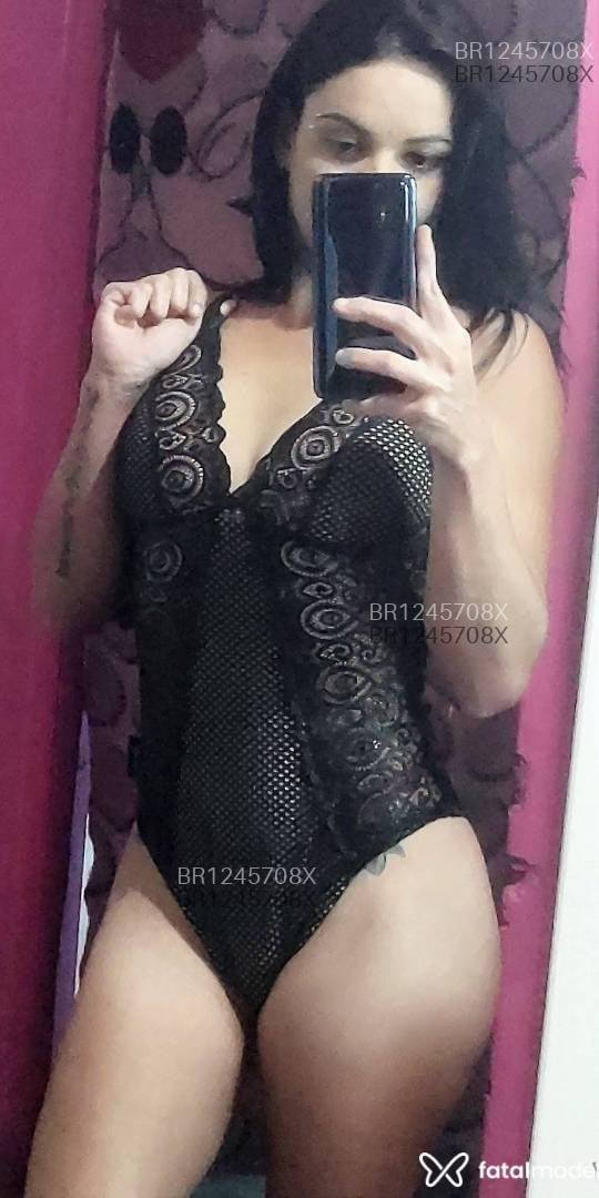 Acompanhante mulher morena (o) de olhos castanhos em Taquarituba Acompanhante mulher morena (o) de olhos castanhos em Taquarituba - Verônica Pomine