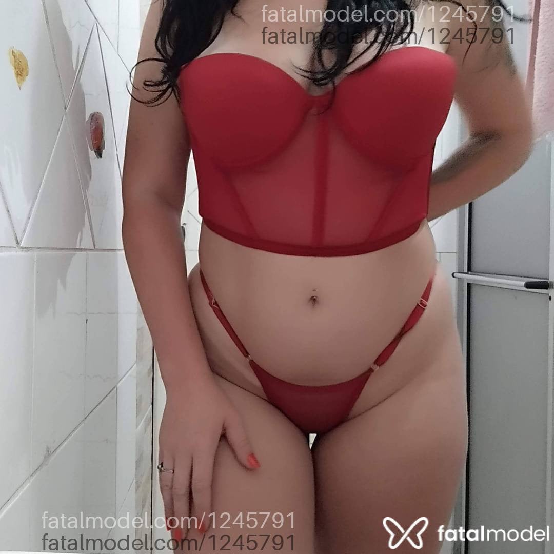 Acompanhante mulher morena (o) de olhos mel em Gravataí - JULIA ALVES