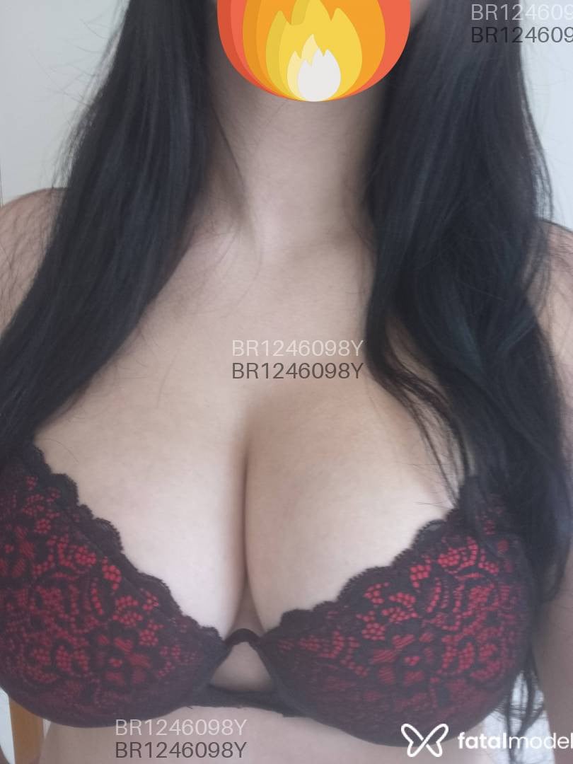 Acompanhante mulher morena (o) de olhos castanhos em Maringá - Marina