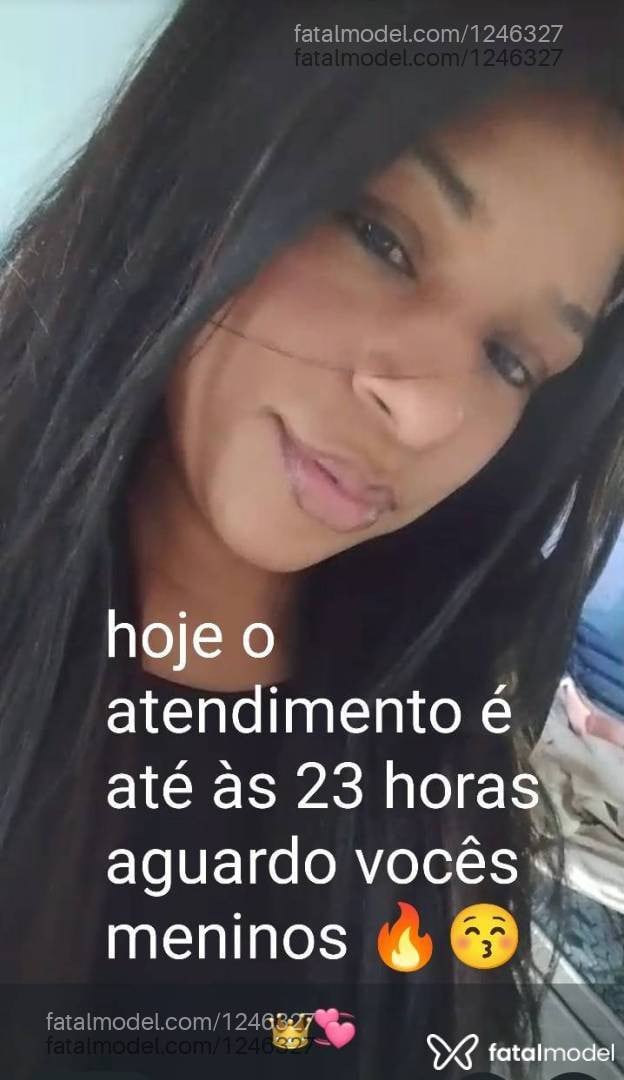 Acompanhante mulher com cabelo castanho de olhos pretos - Yasmin