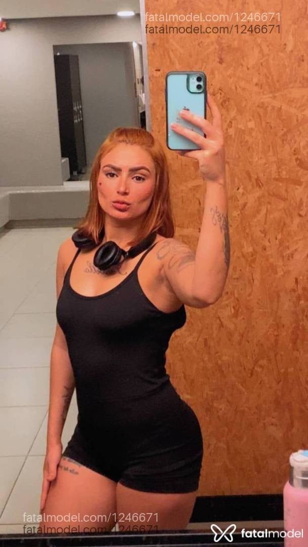 Acompanhante mulher morena (o) de olhos castanhos em Vitória - Bianca Casteline