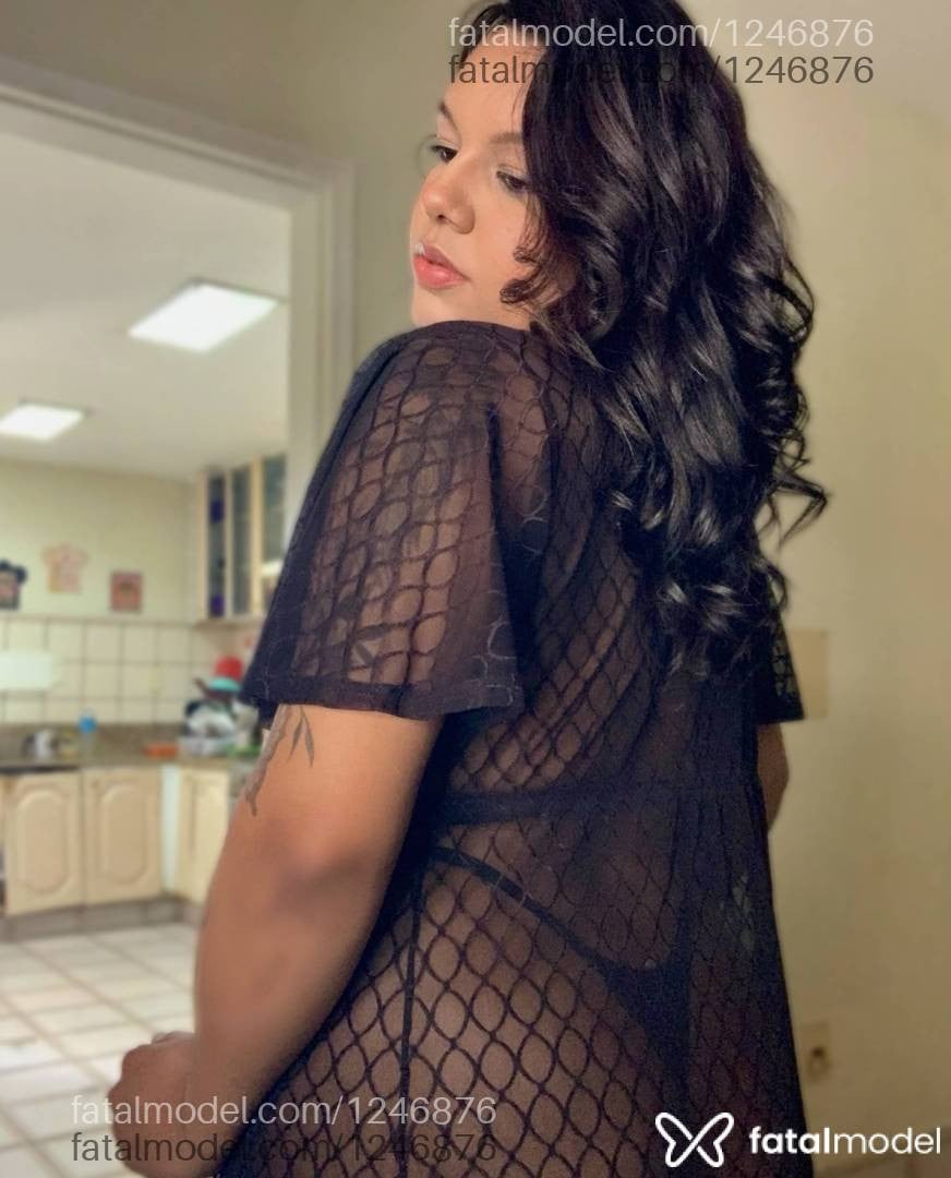 Acompanhante mulher trans morena (o) de olhos castanhos - Nicole Almeida