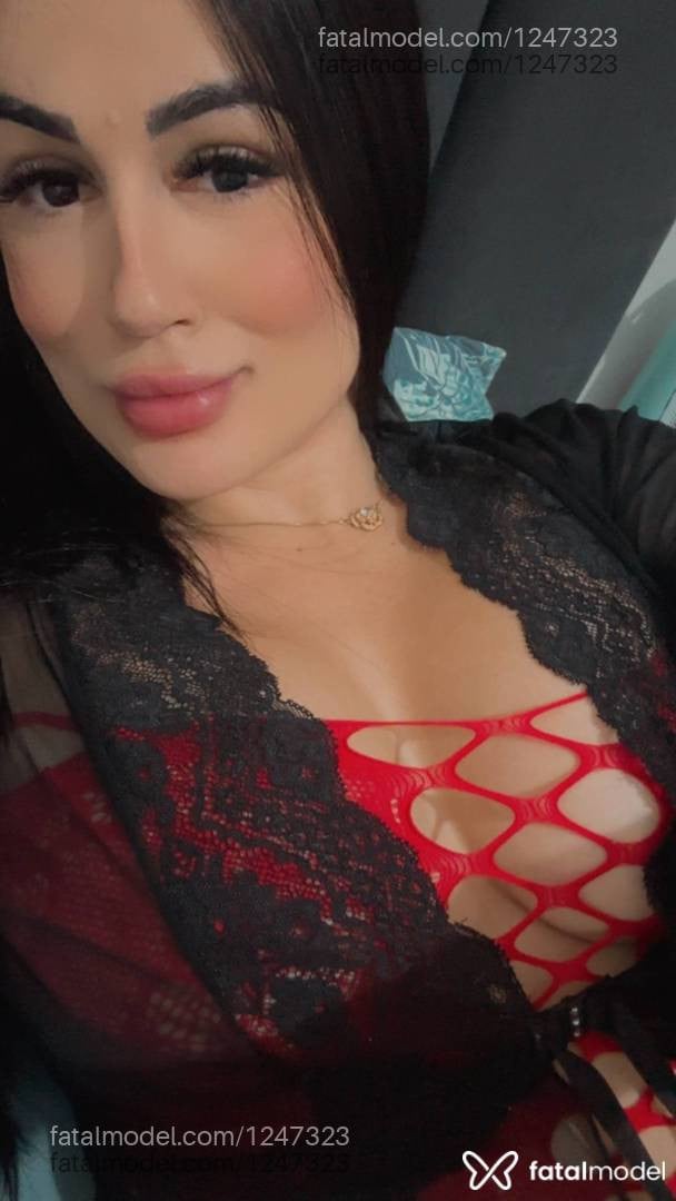 Acompanhante mulher morena (o) de olhos castanhos em São José dos Campos - Debora Ferreira