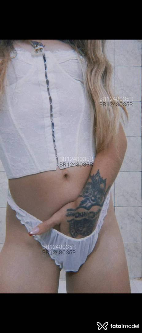 Acompanhante mulher loira (o) de olhos castanhos em Itapeva Acompanhante mulher loira (o) de olhos castanhos em Itapeva - Mikaela