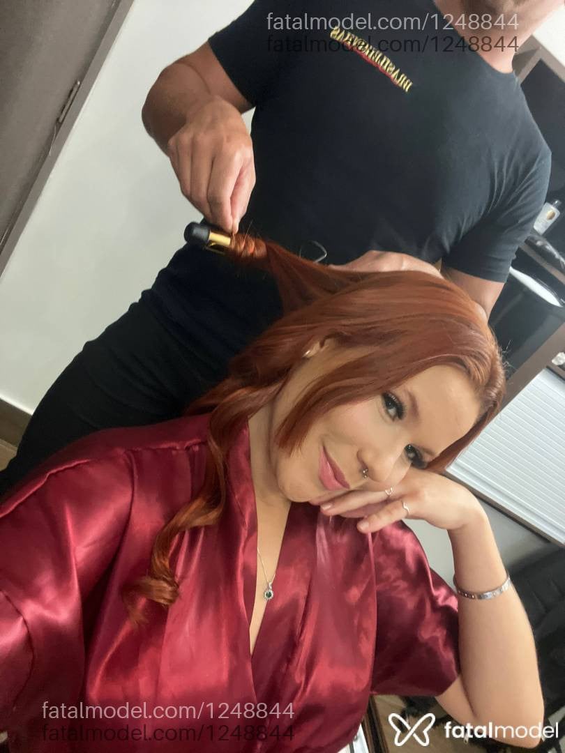 Acompanhante mulher ruiva (o) de olhos castanhos em Campinas - Carla Santos