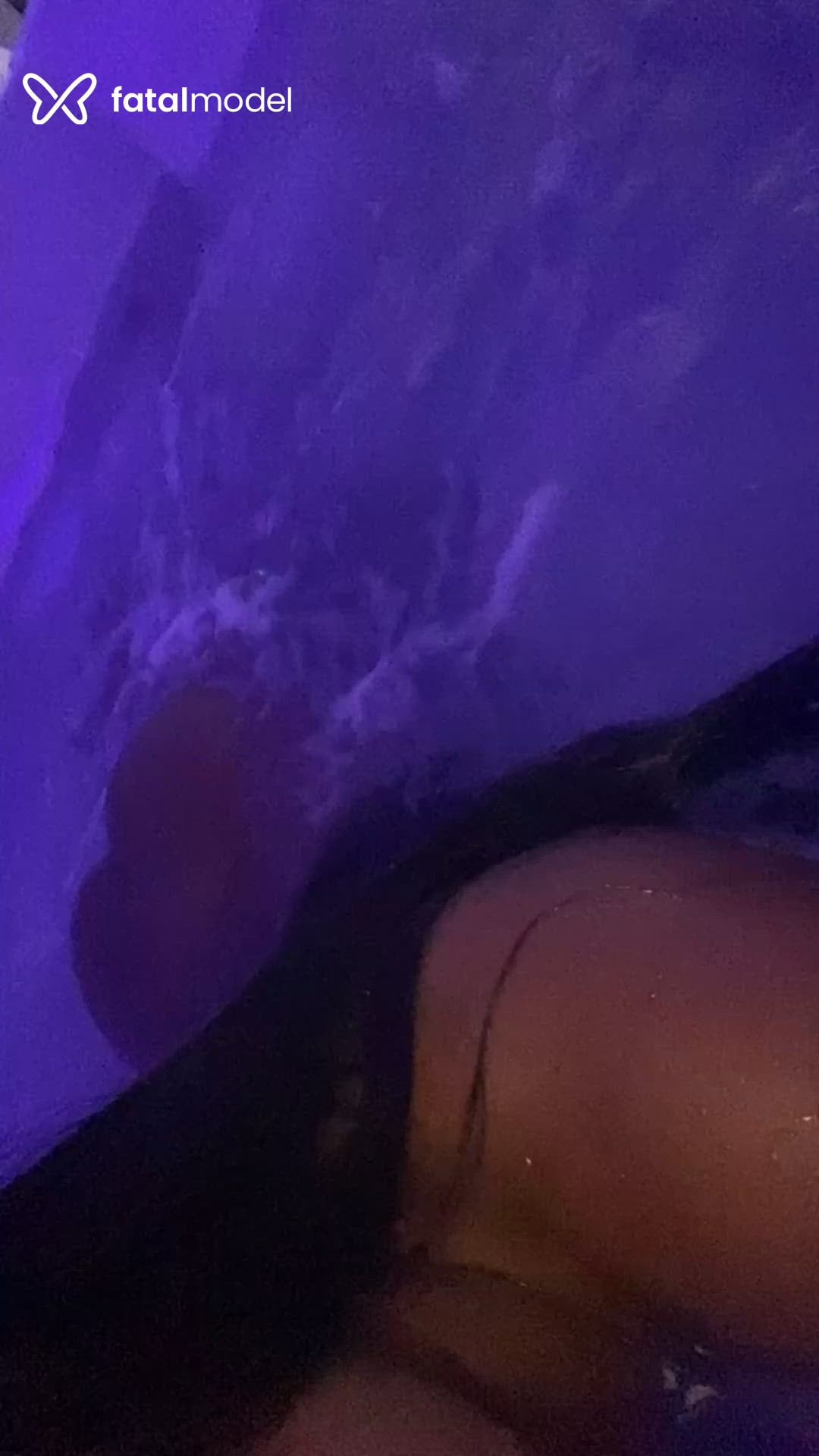 Acompanhante mulher trans morena (o) de olhos pretos - Nathalia Trindade