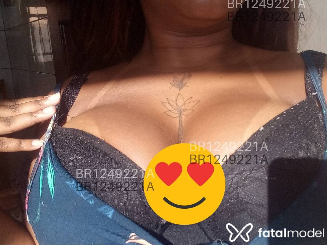 Acompanhante mulher com cabelo castanho de olhos castanhos em Araruama - Emanuelly
