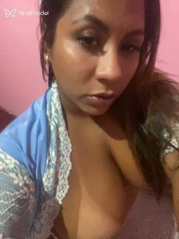 Acompanhante mulher morena (o) de olhos castanhos - Luíza