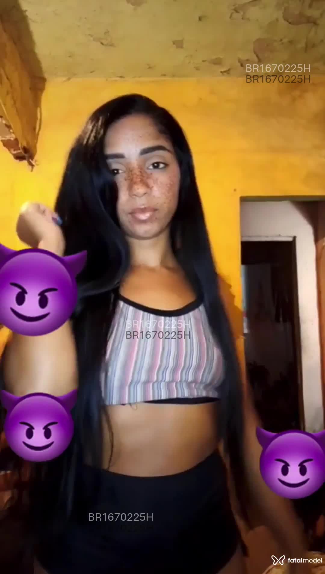 Acompanhante mulher morena (o) de olhos castanhos em Vassouras Acompanhante mulher morena (o) de olhos castanhos em Vassouras - Drika fênix