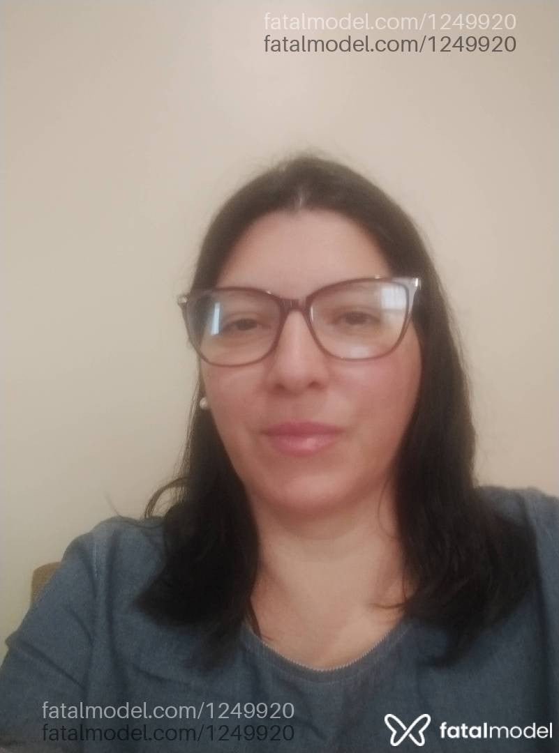 Acompanhante mulher com cabelo castanho de olhos pretos em Rio Grande - Talissa