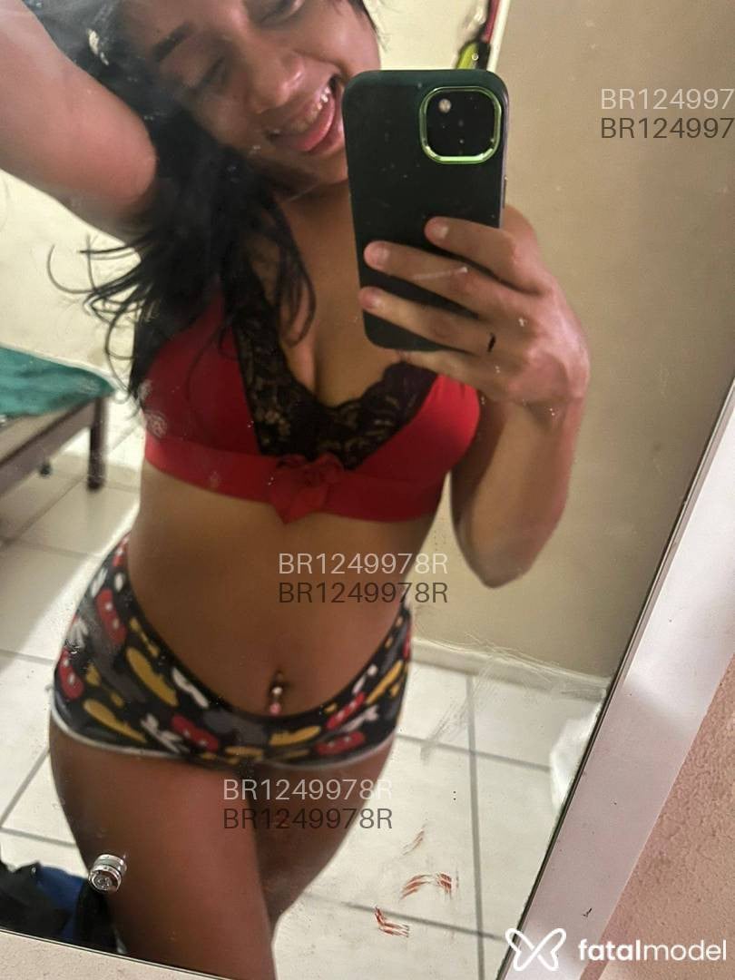Acompanhante mulher morena (o) de olhos castanhos em Niterói - Lais Fernandes