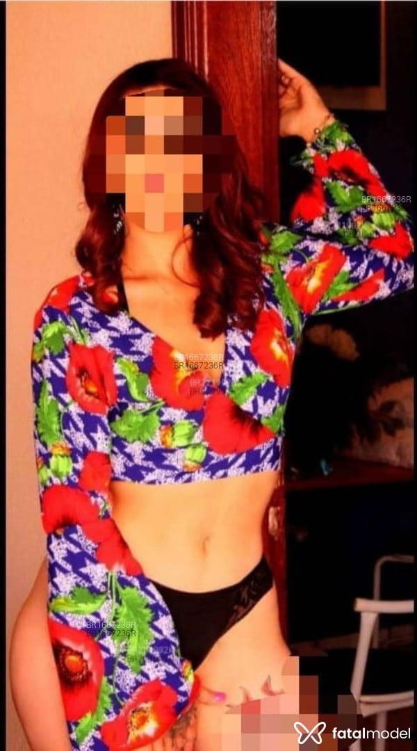 Acompanhante mulher ruiva (o) de olhos castanhos em Frutal Acompanhante mulher ruiva (o) de olhos castanhos em Frutal - Camila monteiro