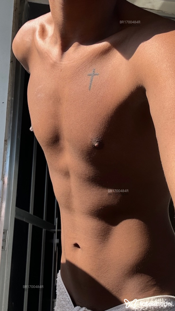 Acompanhante homem morena (o) de olhos castanhos em Rio de Janeiro - Daniel Hernandes