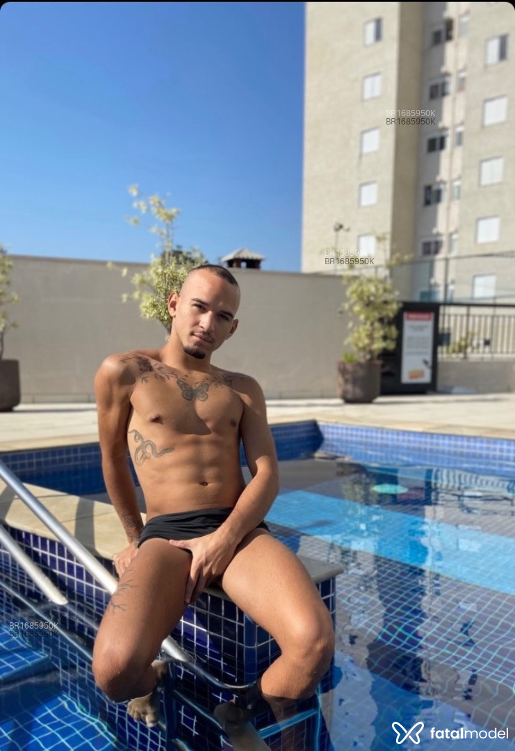 Acompanhante homem morena (o) de olhos castanhos em Santo André - Henrique Santana