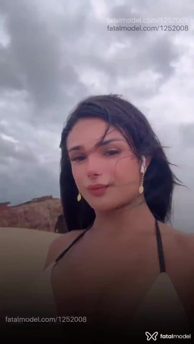 Acompanhante travesti morena (o) de olhos castanhos em Paracatu Acompanhante travesti morena (o) de olhos castanhos em Paracatu - Brenda Icy