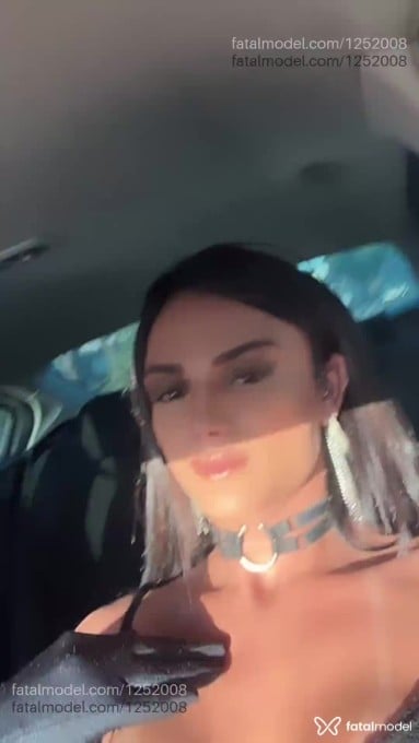 Acompanhante travesti morena (o) de olhos castanhos em Paracatu Acompanhante travesti morena (o) de olhos castanhos em Paracatu - Brenda Icy