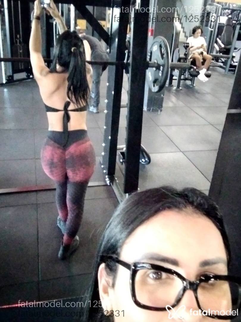 Acompanhante mulher trans morena (o) de olhos pretos em Criciúma - Dani fitnes