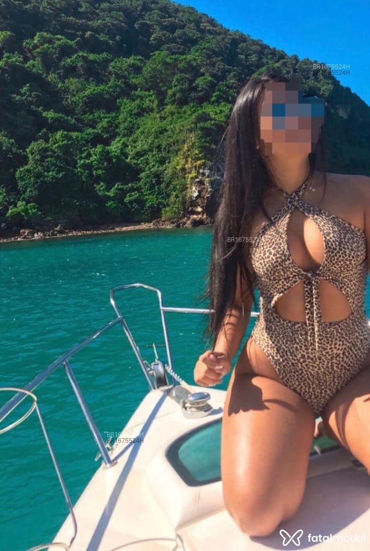 Acompanhante mulher com cabelo castanho de olhos castanhos em São José do Rio Preto - Sara Moretti