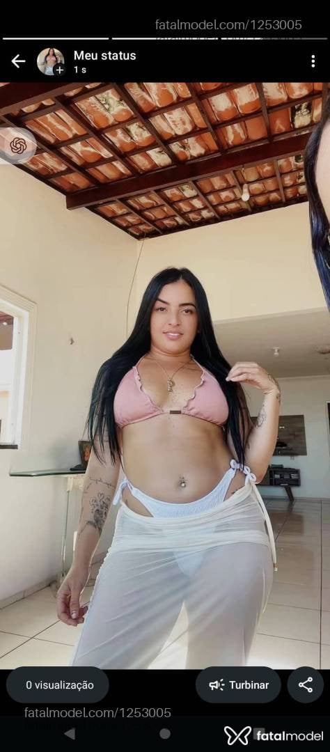 Acompanhante mulher morena (o) de olhos castanhos - Ingrid