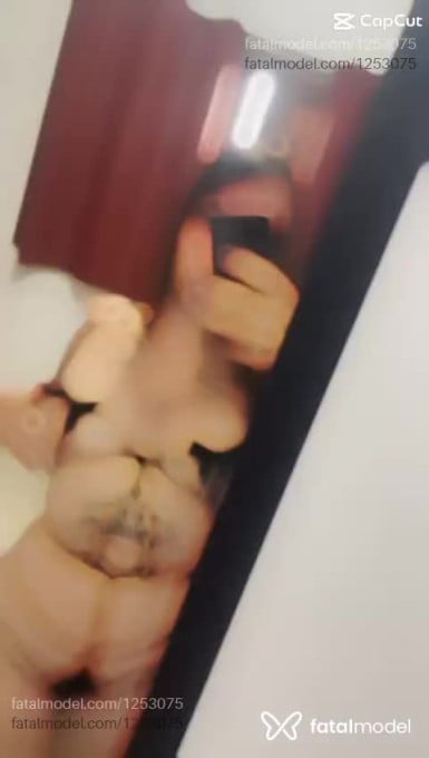 Acompanhante mulher loira (o) de olhos azuis em Siqueira Campos - Mirella Mattos