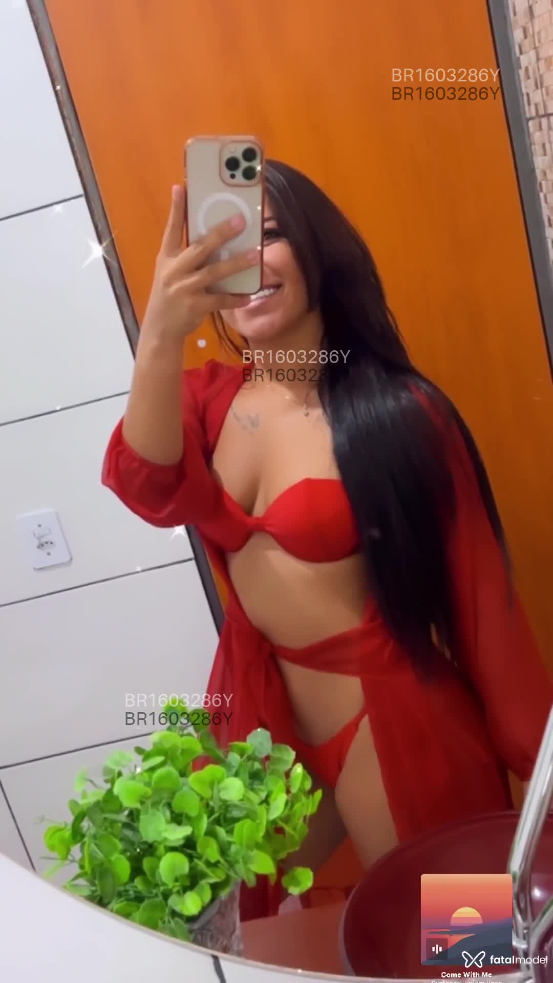 Acompanhante mulher morena (o) de olhos castanhos em Uberaba - Ruby Whiskssy