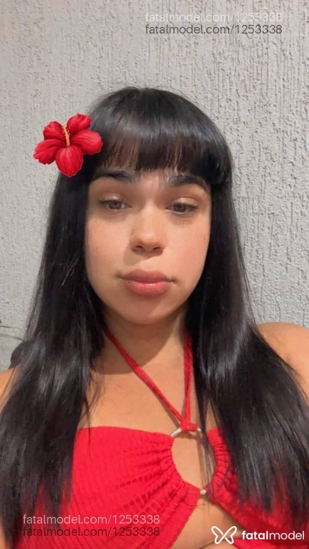 Acompanhante mulher trans loira (o) de olhos castanhos em Rio de Janeiro - Isis portela