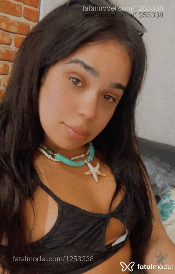 Acompanhante mulher trans morena (o) de olhos castanhos - Isis portela