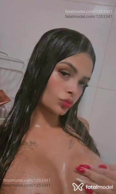 Acompanhante mulher com cabelo castanho de olhos castanhos em Ribeirão Preto - Alanis