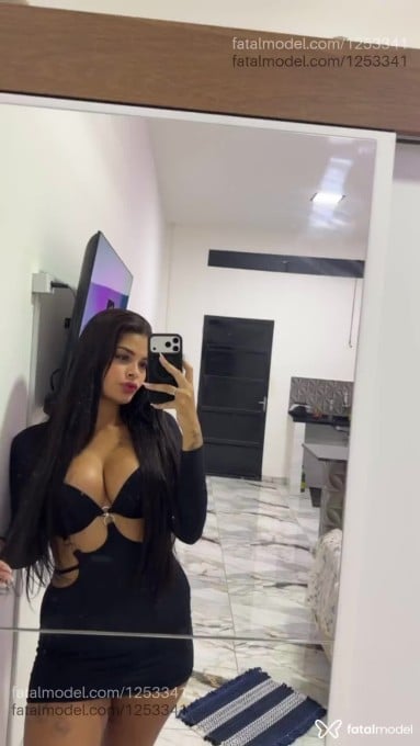 Acompanhante mulher com cabelo castanho de olhos castanhos em Ribeirão Preto - Alanis