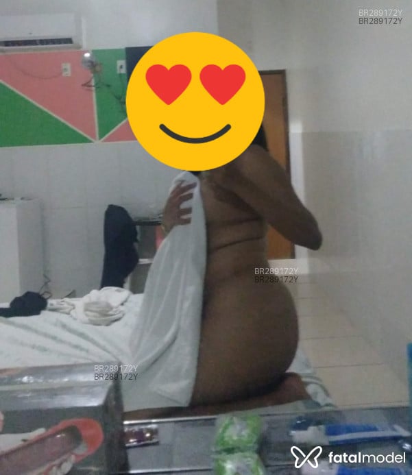 Acompanhante mulher com cabelo castanho de olhos castanhos em Teresina Acompanhante mulher com cabelo castanho de olhos castanhos em Teresina - MALÉVOLA