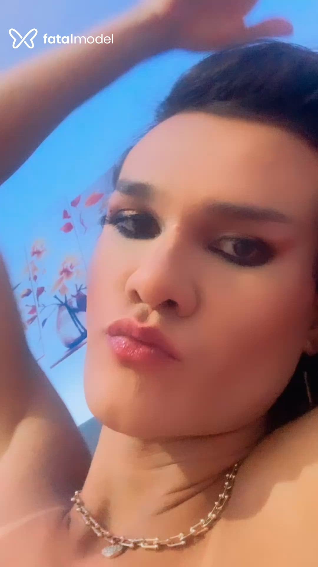 Acompanhante mulher trans loira (o) de olhos castanhos - Antonela Hils