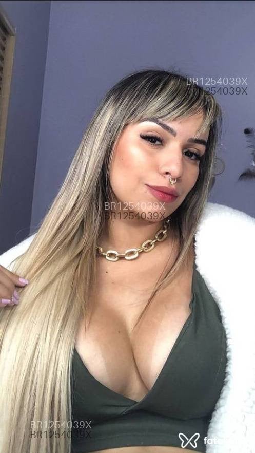 Acompanhante mulher loira (o) de olhos castanhos em Londrina - Jade Magalhães