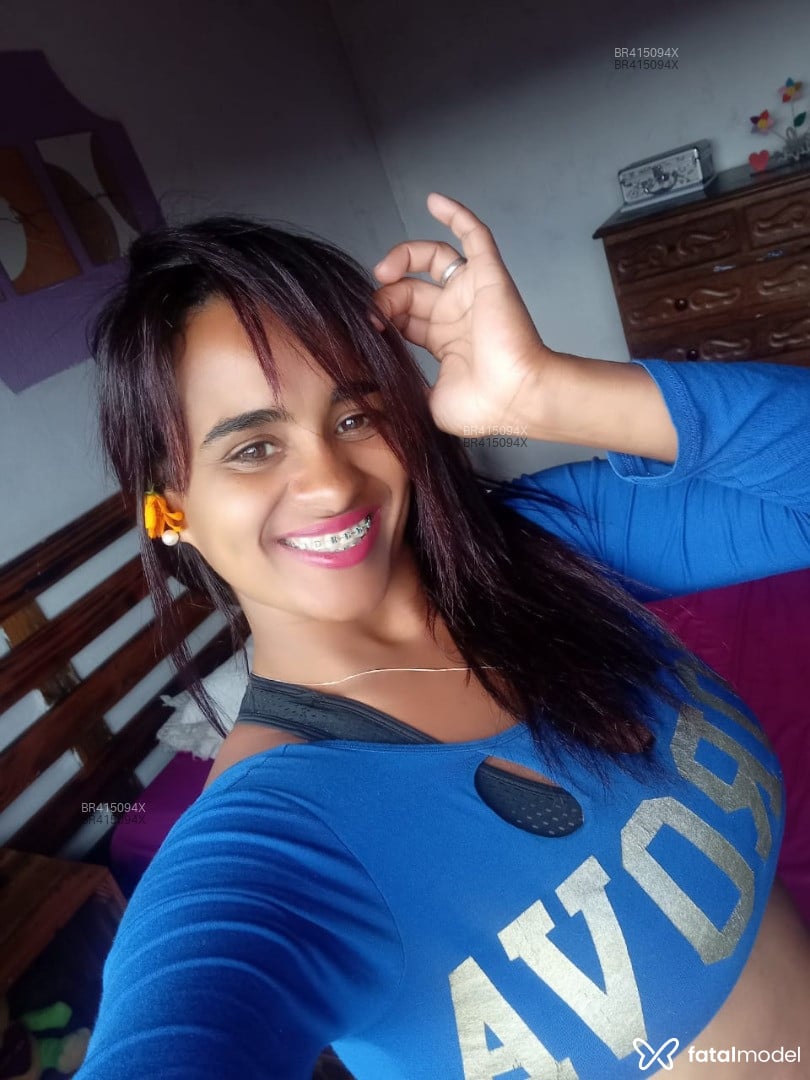 Acompanhante mulher ruiva (o) de olhos castanhos em Oliveira Acompanhante mulher ruiva (o) de olhos castanhos em Oliveira - Andressa rodrigues