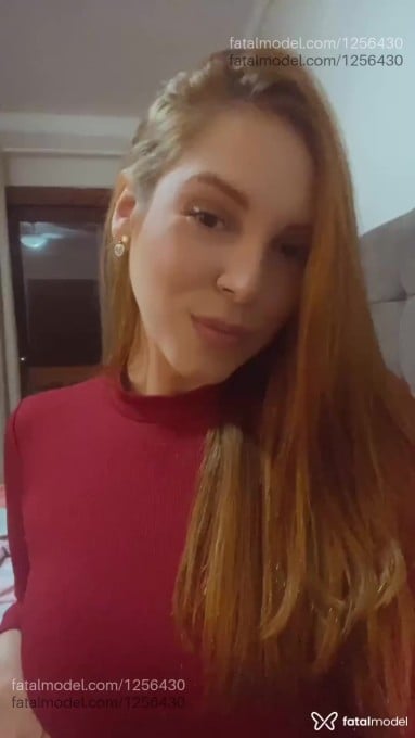 Acompanhante mulher ruiva (o) de olhos mel em Porto Alegre - Pati Ruiva