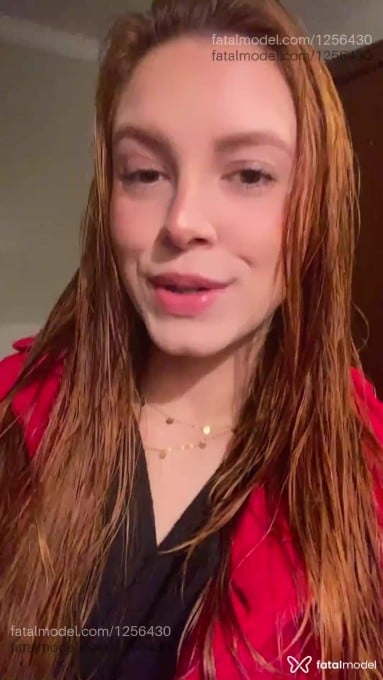 Acompanhante mulher ruiva (o) de olhos mel em Porto Alegre - Pati Ruiva